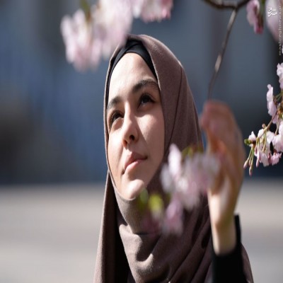 خانم ها با حجاب زیباترند!