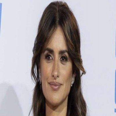 «پنه‌لوپه کروز» جایزه «سن سباستین» را به دست آورد