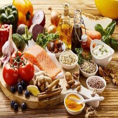 راهکارهای تغذیه‌ای برای مقابله "سالمندان" با کرونا