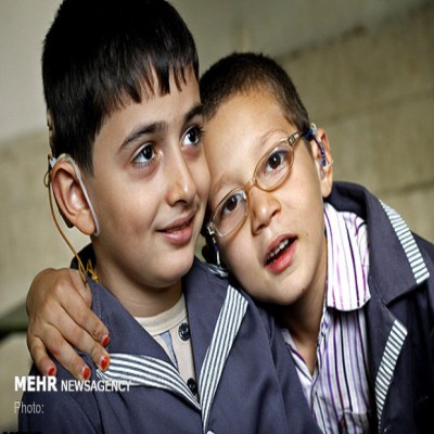 مشکلات روزهای کرونایی برای افراد کم شنوا