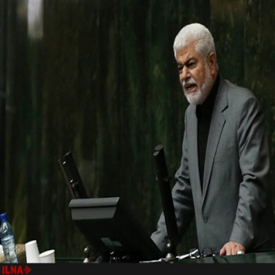 رئیس کمیسیون بهداشت: ماسک یارانه‌ای در اختیار مردم قرار دهیم