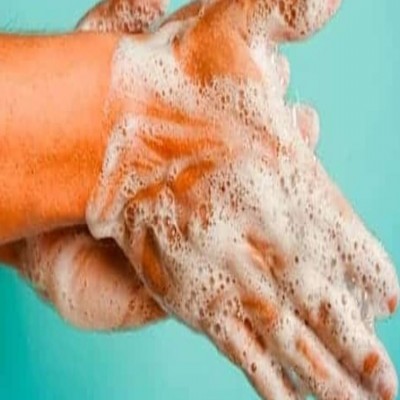مضرات شستن بیش از حد دست با «شوینده‌ها»