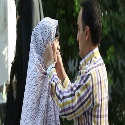 پدران چگونه در انتخاب‌های آینده دختران نقش دارند؟/رابطه معیوب پدر و دختر، زمینه‌ساز روابط غیراخلاقی
