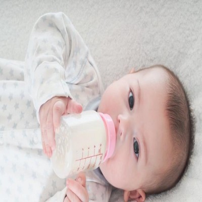 سؤالات متداول در خصوص تغذیه نوزاد با شیر خشک