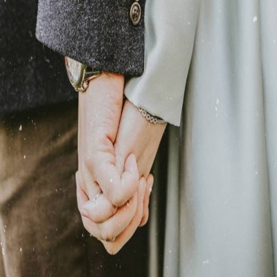 آیا زن و مرد سبب تکامل هم می شوند؟