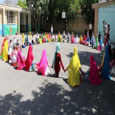 جای خالی بازی های سنتی در میان سرگرمی های کودکان/«عمو زنجیرباف» نماد چه بود؟