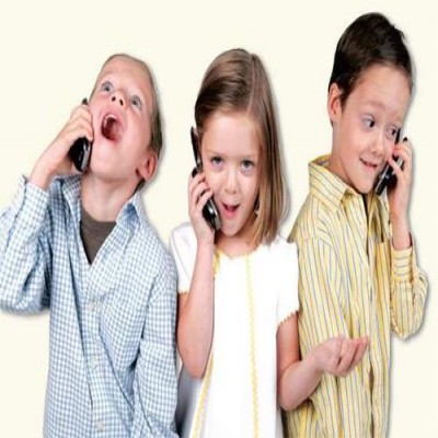چرا برخی از کودکان زیاد حرف می زنند؟