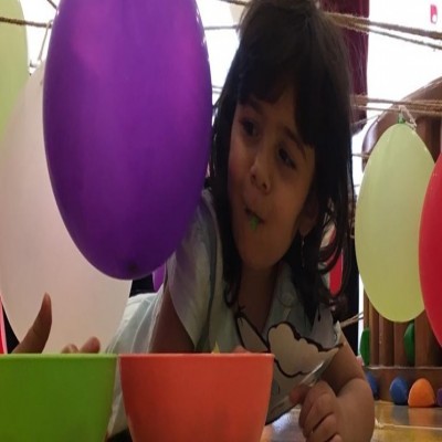 چگونه هنگام قطعی برق بچه‌ها را آرام کنیم؟/سرگرمی‌های خانوادگی برای ساعات خاموشی