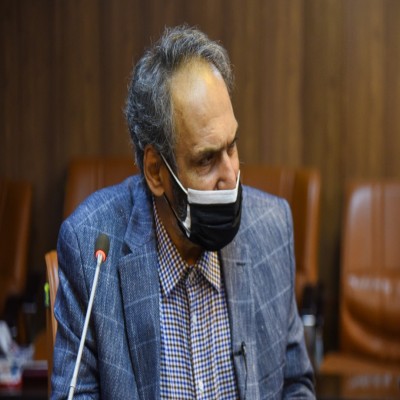 در فضای مجازی امتیاز زن را در ظاهرش خلاصه کرده اند/ برای مقابله با بی حجابی باید روی علل آن تمرکز کنیم