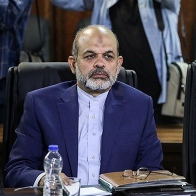 خانواده بنیان و پایه اصلی جامعه است