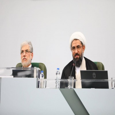 فضای نقد در دانشگاه جدی گرفته شود