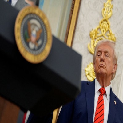 ایران با ۲ موضع روشن در برابر نمایش سیاسی ترامپ ایستاد